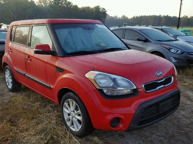 KNDJT2A63C7399587 - 2012 KIA SOUL RED photo 1