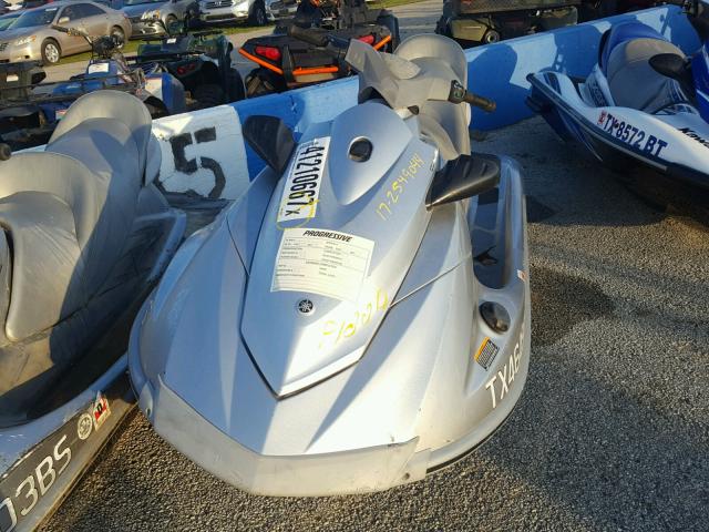 YAMA2292A212 - 2012 YAMAHA JET SKI SILVER photo 10