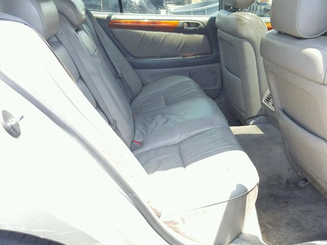 JT8BL69S010005559 - 2001 LEXUS GS 430 SILVER photo 6