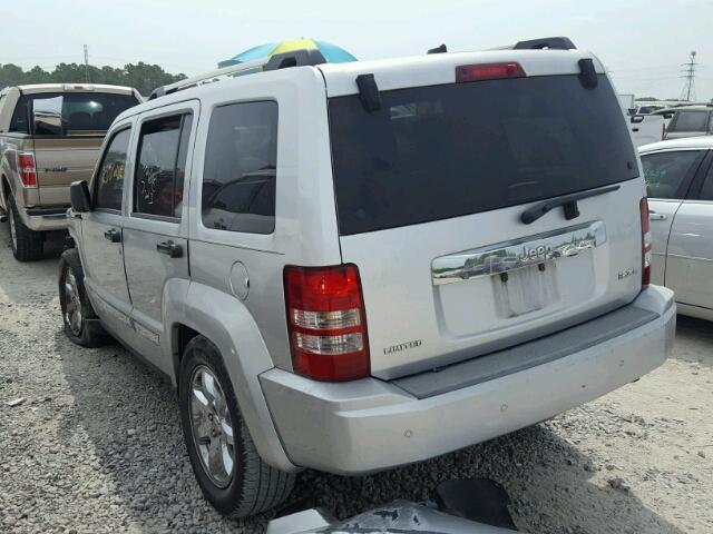 1J8GP58K68W211072 - 2008 JEEP LIBERTY LI SILVER photo 3