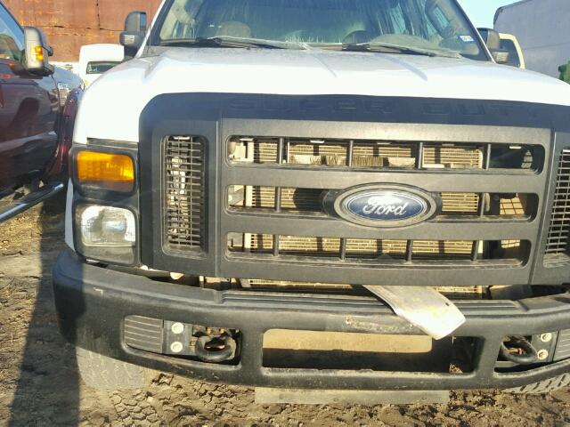 1FTWW31Y48ED42628 - 2008 FORD F350 SRW S WHITE photo 9