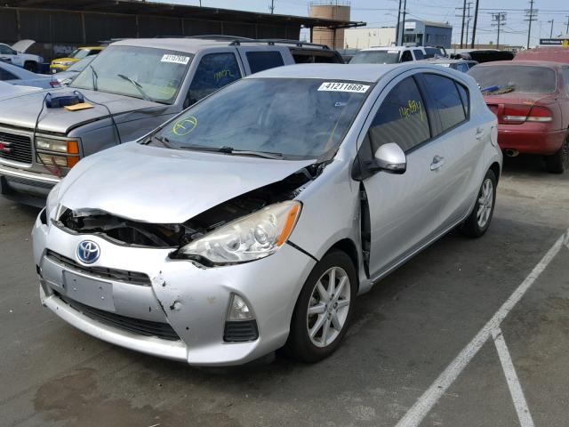 JTDKDTB3XC1005727 - 2012 TOYOTA PRIUS C SILVER photo 2