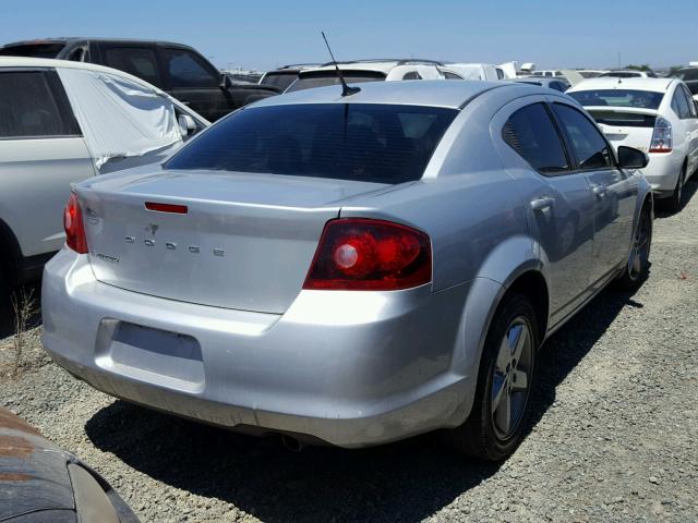 1B3BD2FG9BN506334 - 2011 DODGE AVENGER LU SILVER photo 4