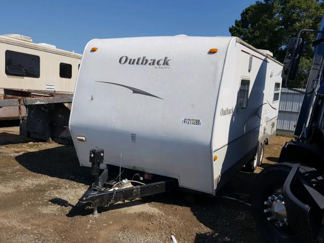 4YDT23K277B451090 - 2007 OUTB TRAVEL TRL WHITE photo 2