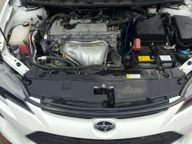 JTKJF5C72GJ015895 - 2016 TOYOTA SCION TC 白色 照片 7