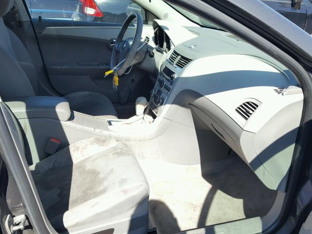 1G1ZA5E02CF386554 - 2012 CHEVROLET MALIBU LS GRAY photo 5