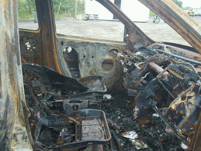 5FNRL18704B040866 - 2004 HONDA ODYSSEY EX BLACK photo 5