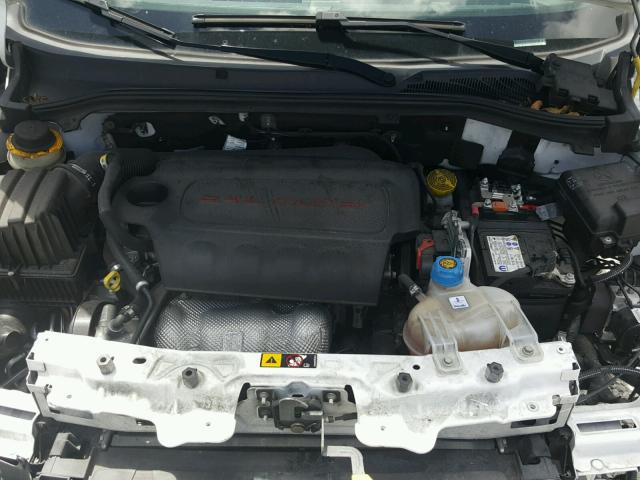 ZFBERFAT2G6B62572 - 2016 RAM PROMASTER 白色 照片 7