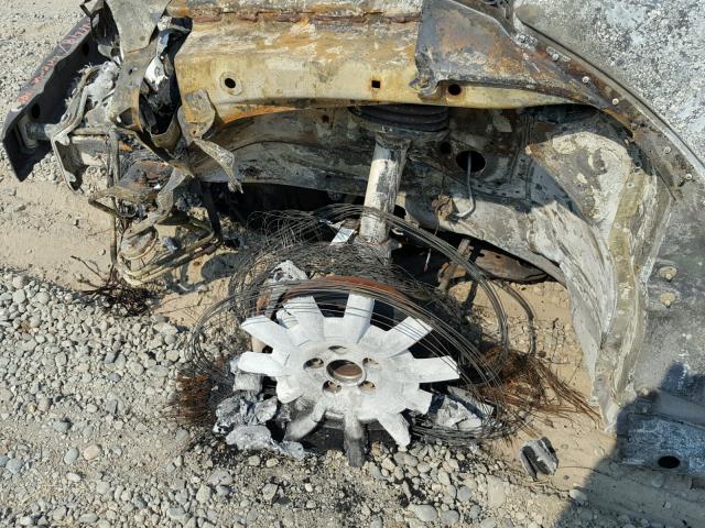 3VWCM21Y84M302881 - 2004 VOLKSWAGEN NEW BEETLE დამწვარი ფოტო 10