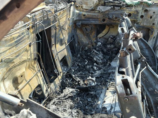 3VWCM21Y84M302881 - 2004 VOLKSWAGEN NEW BEETLE დამწვარი ფოტო 5