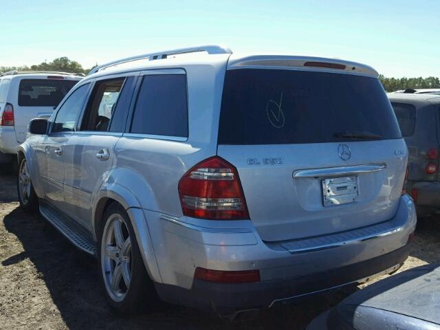 4JGBF86E48A359040 - 2008 MERCEDES-BENZ GL SILVER photo 3