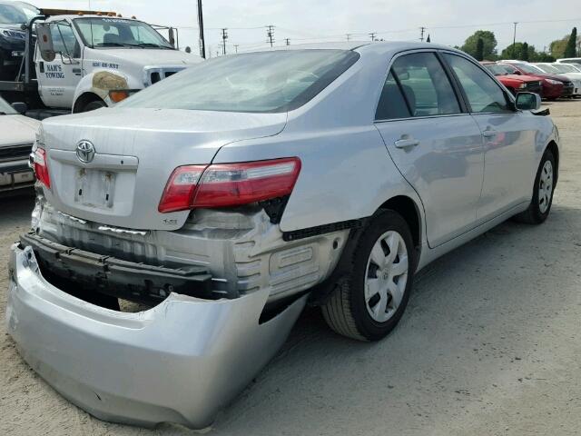 4T4BE46KX9R123645 - 2009 TOYOTA CAMRY BASE SILVER photo 4