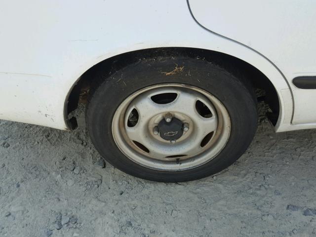 1Y1SK5285YZ430144 - 2000 CHEVROLET GEO PRIZM 白色 照片 9