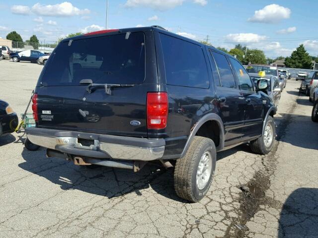 1FMRU1668YLB32992 - 2000 FORD EXPEDITION BLACK photo 4