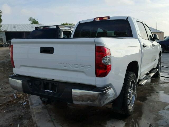 5TFEM5F12EX073859 - 2014 TOYOTA TUNDRA CRE WHITE photo 4