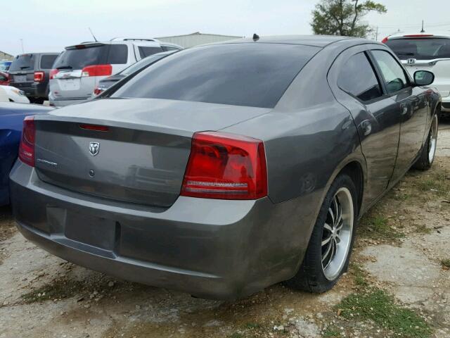 2B3KA43R48H261194 - 2008 DODGE CHARGER GRAY photo 4