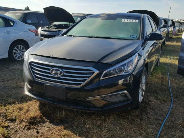 5NPE24AF9FH195053 - 2015 HYUNDAI SONATA BLACK photo 2