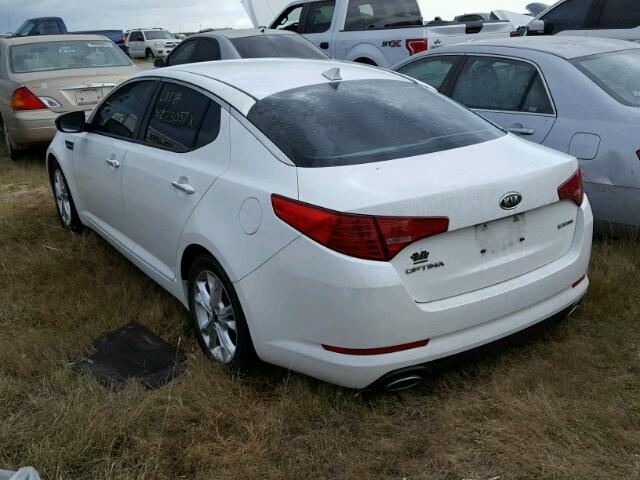 KNAGN4A78B5044740 - 2011 KIA OPTIMA EX WHITE photo 3