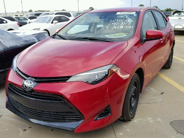 2T1BURHE1HC751417 - 2017 TOYOTA COROLLA RED photo 2