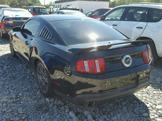 1ZVBP8CH0A5124291 - 2010 FORD MUSTANG BLACK photo 3