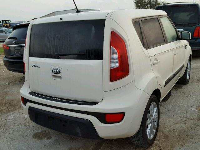 KNDJT2A52D7546023 - 2013 KIA SOUL WHITE photo 4