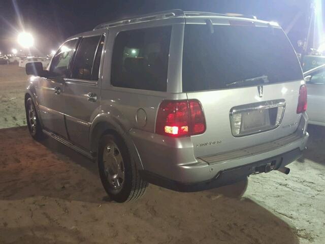 5LMFU27566LJ23376 - 2006 LINCOLN NAVIGATOR GRAY photo 3