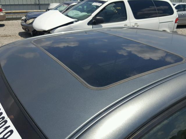 1G1NE52J03M590359 - 2003 CHEVROLET MALIBU LS Сұр фото 9