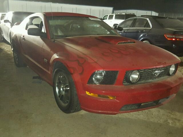 1ZVFT82H775267195 - 2007 FORD MUSTANG RED photo 1