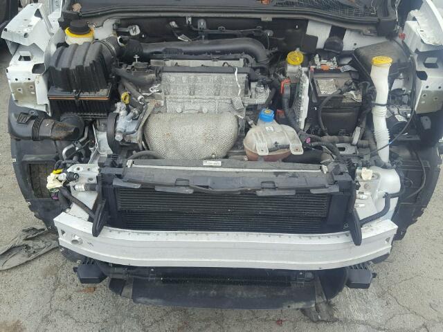 ZFBERFBT6G6B94830 - 2016 RAM PROMASTER 白色 照片 7