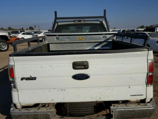 1FTNF1CF8DKE07164 - 2013 FORD F150 Ақ фото 6