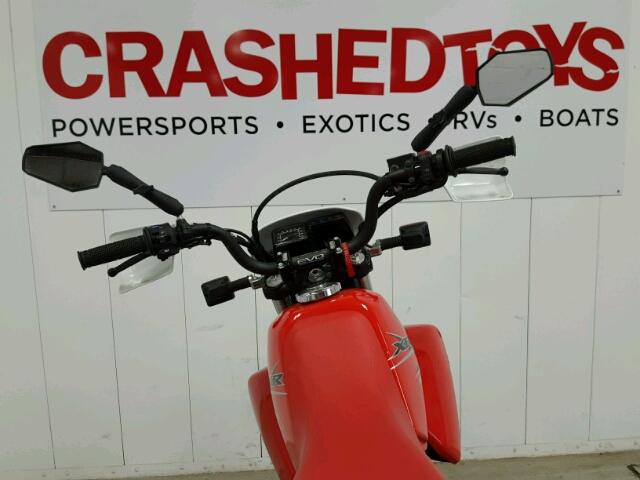 JH2RD0600HK500265 - 2017 HONDA XR650 RED photo 8