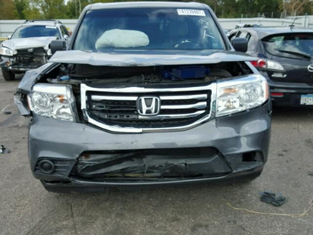 5FNYF4H24CB021857 - 2012 HONDA PILOT GRAY photo 9