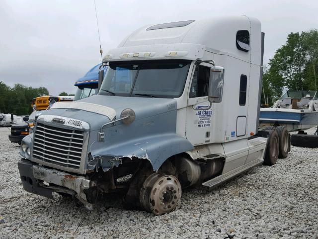 1FUJBBCKX7PZ14323 - 2007 FREIGHTLINER CONVENTION WHITE photo 2