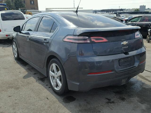 1G1RA6E48DU120414 - 2013 CHEVROLET VOLT GRAY photo 3