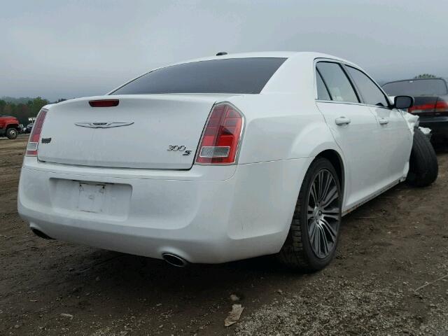 2C3CCABT0DH710023 - 2013 CHRYSLER 300 V6 WHITE photo 4