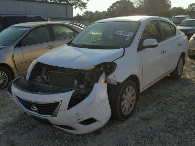 3N1CN7AP0CL891534 - 2012 NISSAN VERSA S WHITE photo 2