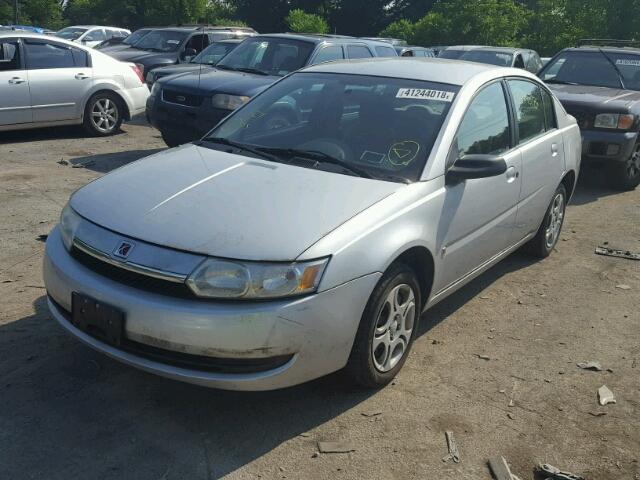 1G8AZ52F94Z181930 - 2004 SATURN ION LEVEL SILVER photo 2