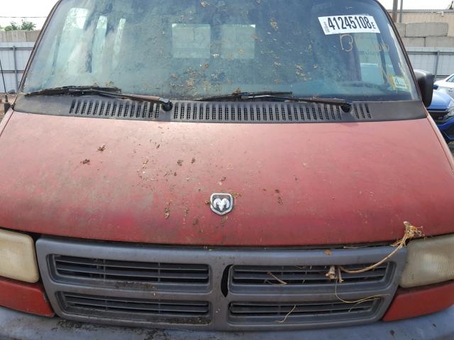 2B7HB21Y6TK127366 - 1996 DODGE RAM VAN B2 RED photo 7