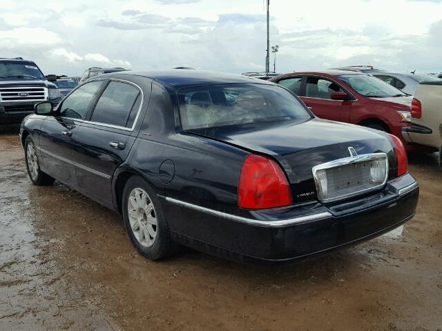 1LNHM81VX6Y620487 - 2006 LINCOLN TOWN CAR S BLACK photo 3