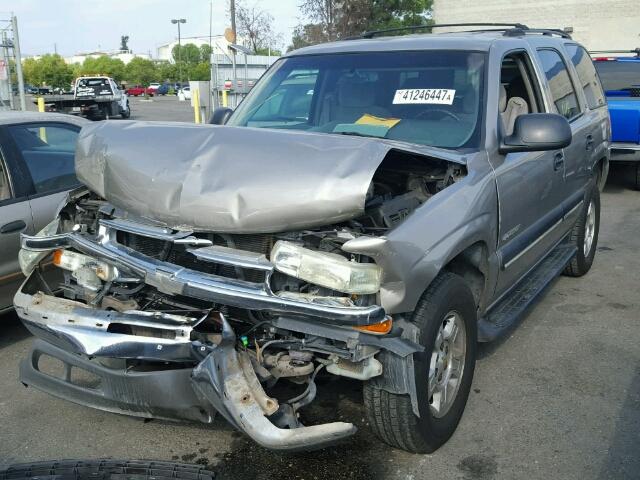 1GNEC13TX3R102762 - 2003 CHEVROLET TAHOE C150 SILVER photo 2