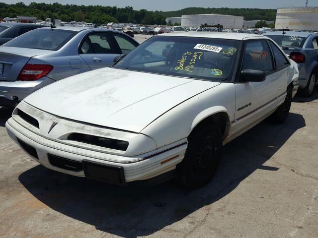 1G2WJ14T1NF278707 - 1992 PONTIAC GRAND PRIX WHITE photo 2