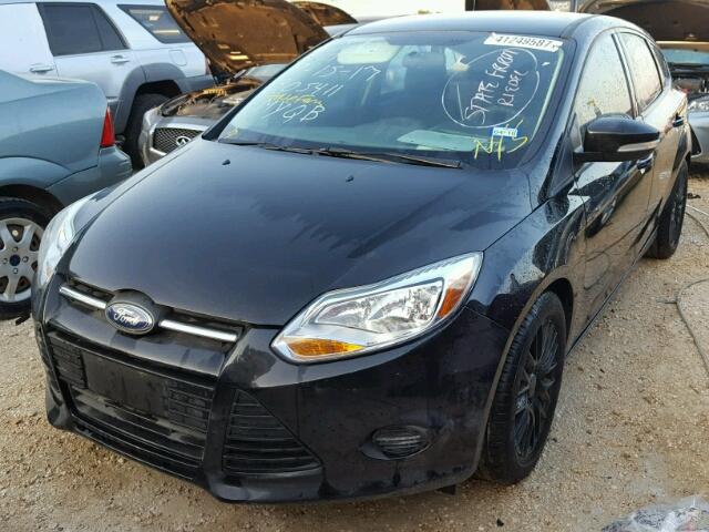 1FADP3K29EL305411 - 2014 FORD FOCUS SE CHARCOAL photo 2