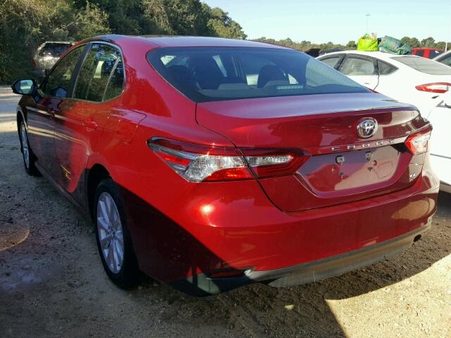 4T1B11HK5JU500159 - 2018 TOYOTA CAMRY L RED photo 3