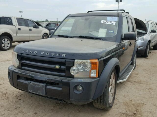 SALAA25415A305056 - 2005 LAND ROVER LR3 BLACK photo 2