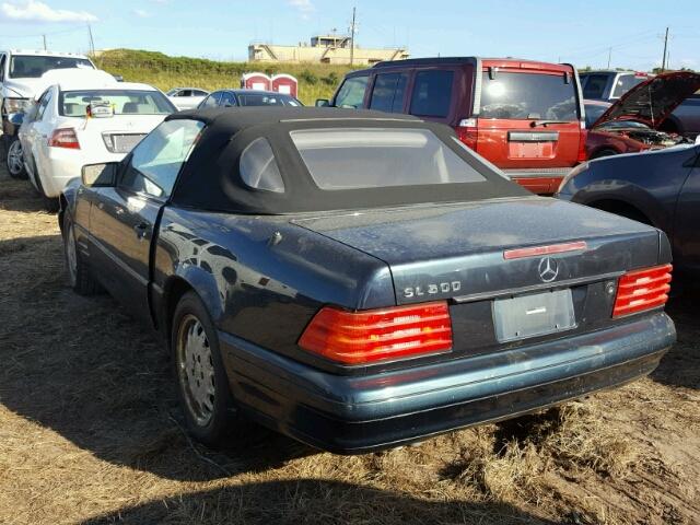 WDBFA67F8WF168137 - 1998 MERCEDES-BENZ SL BLUE photo 3