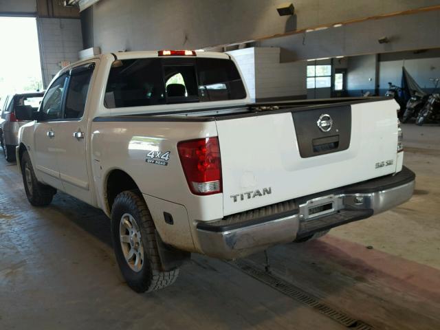 1N6AA07B14N572497 - 2004 NISSAN TITAN XE WHITE photo 3