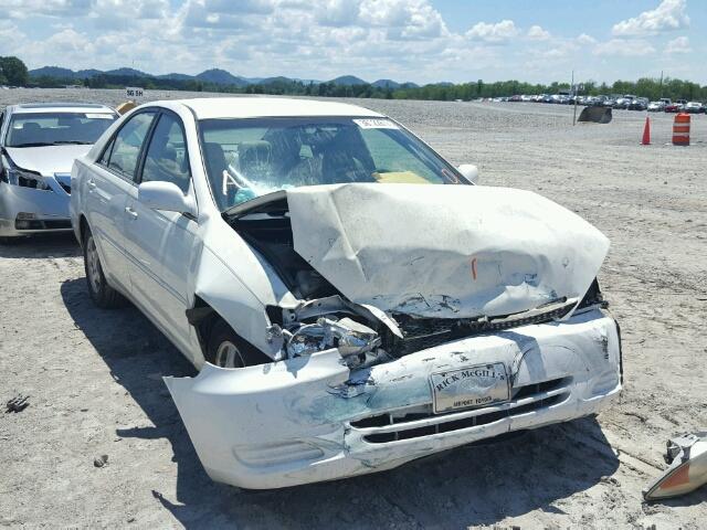 4T1BF32K23U037504 - 2003 TOYOTA CAMRY LE/X WHITE photo 1