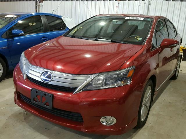 JTHBB1BA6A2032616 - 2010 LEXUS HS 250H RED photo 2