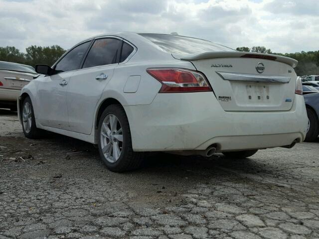 1N4AL3AP8DC210994 - 2013 NISSAN ALTIMA 2.5 WHITE photo 3