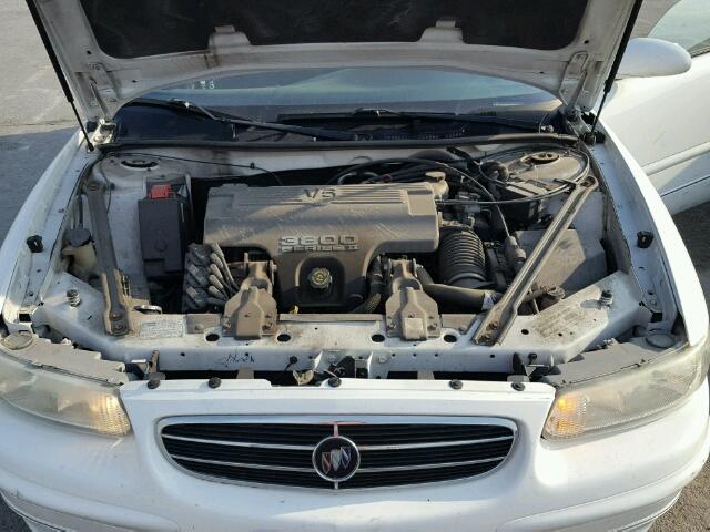 2G4WB52K3W1560409 - 1998 BUICK REGAL LS 白色 照片 7